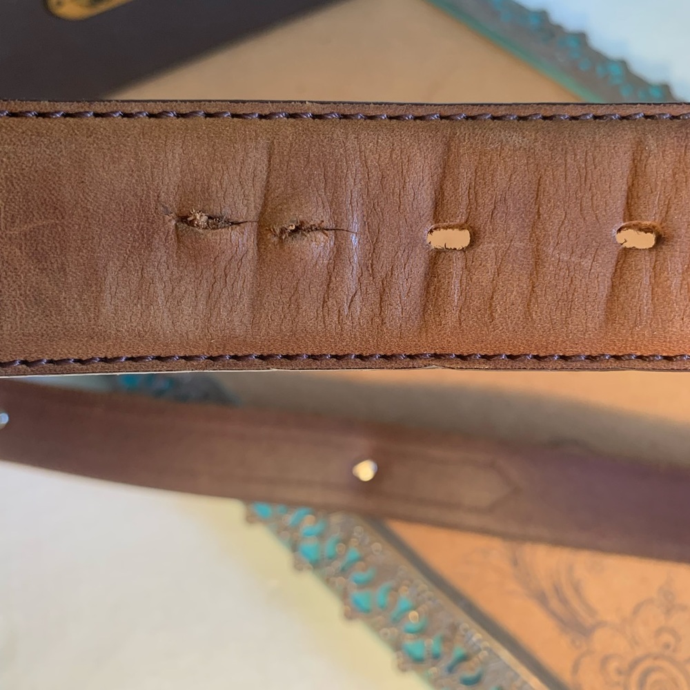 π΄SOLDπ΄ Tony Lama Western Leather Belt - Picture 12 of 12